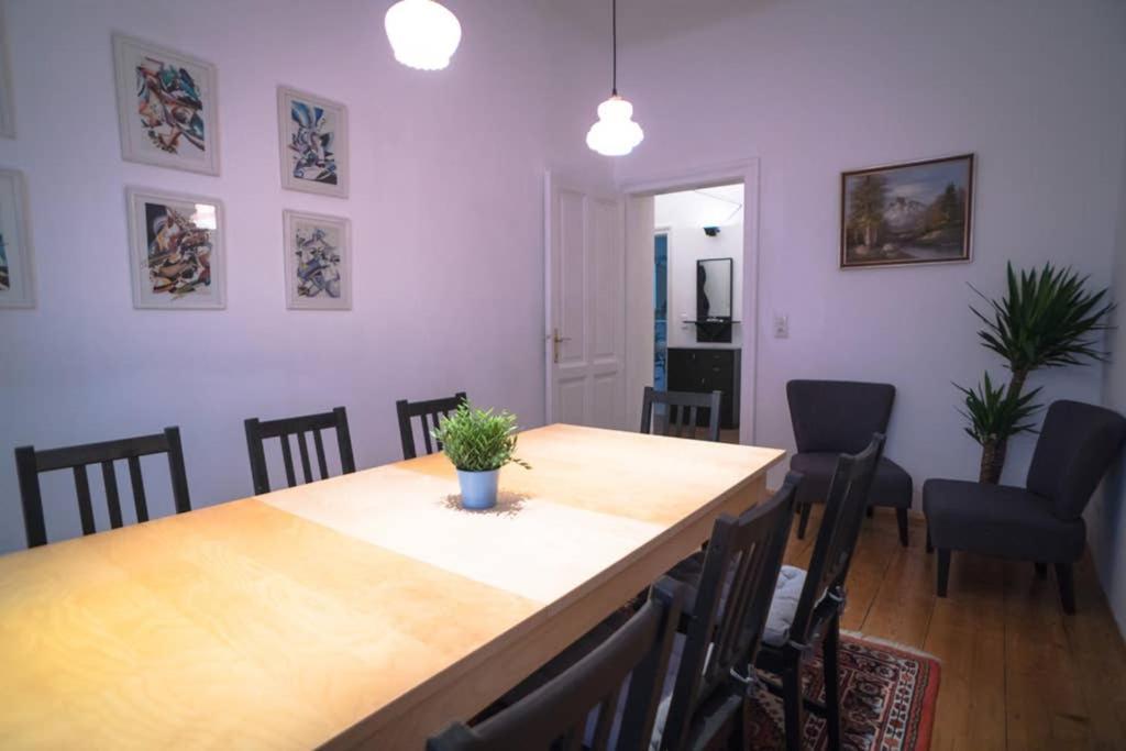 Cosy And Spacious Apartment In The Heart Of إنسبروك المظهر الخارجي الصورة